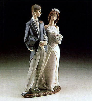 Lladro Lladro Matrimony Bride & Groom Figurine   