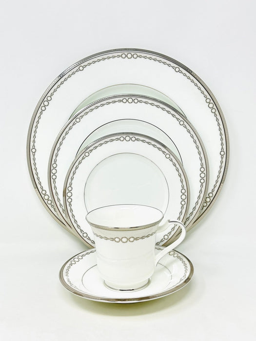 Noritake Noritake Pearl Luxe - 5 Piece Place Setting   