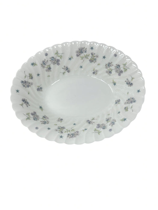 Wedgwood Wedgwood April Flowers 10" Oval Vegetable Dish