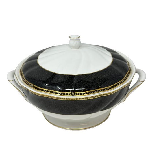 Wedgwood Wedgwood Crown Ebony Covered Vegetable Dish   