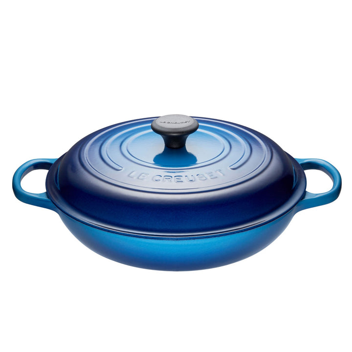 https://www.kitchensmart.ca/cdn/shop/products/le-creuset-cast-iron-5-qt-47l-braiser-994665.jpg?v=1646965192&width=720