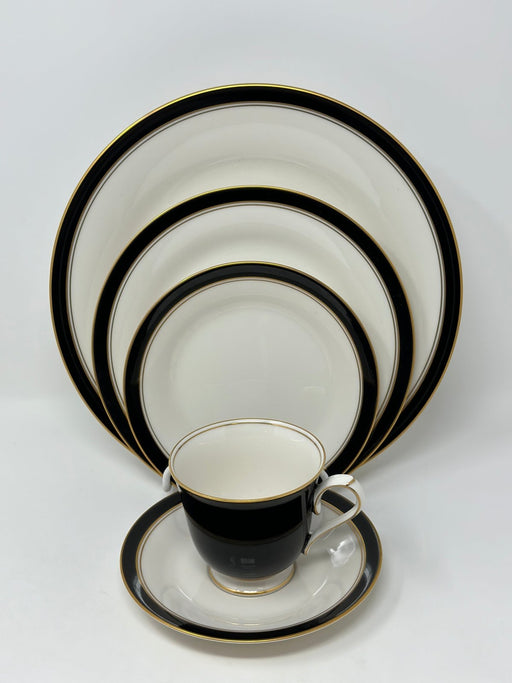 Noritake Noritake Ivory and Ebony - 5 Piece Place Setting   